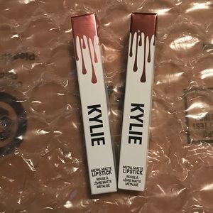 Kylie Cosmetics 2 Metal Liquid Lipsticks